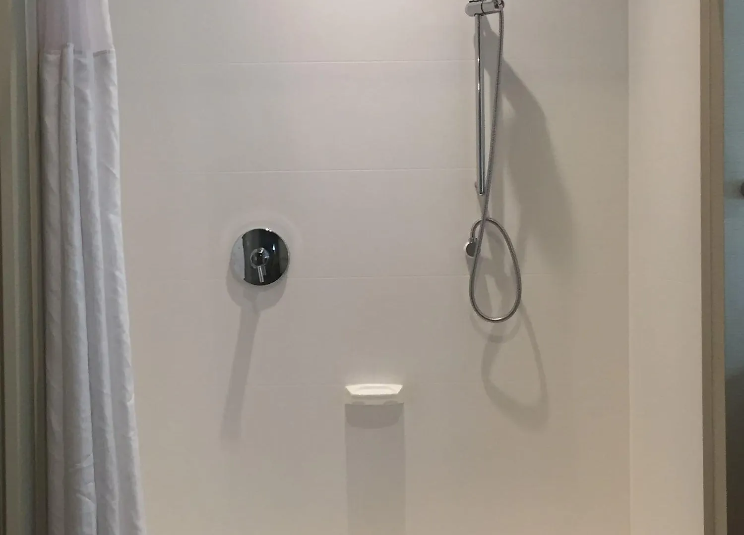 The Hollis Halifax - A Doubletree Suites By Hilton