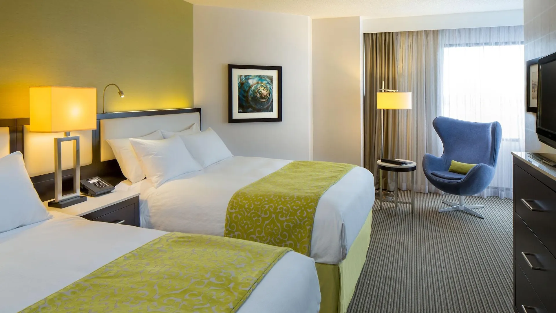 The Hollis Halifax - A Doubletree Suites By Hilton Hotel