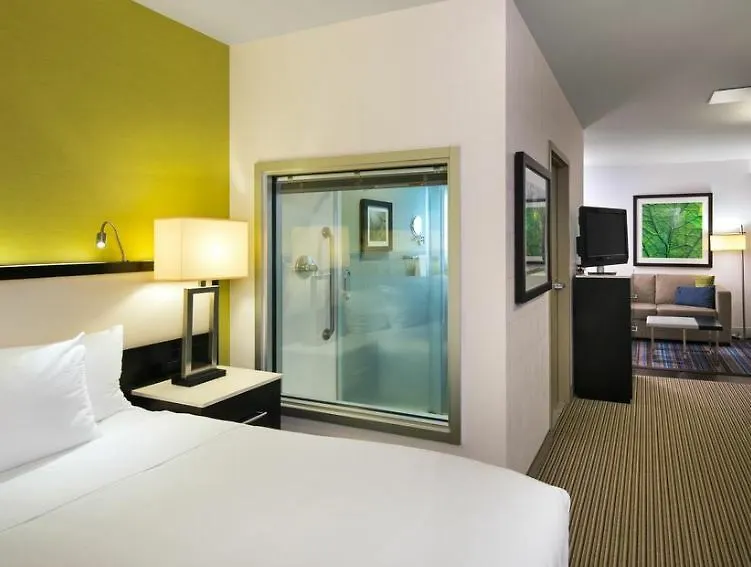 The Hollis Halifax - A Doubletree Suites By Hilton Canada