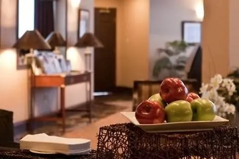 The Hollis Halifax - A Doubletree Suites By Hilton Hotel