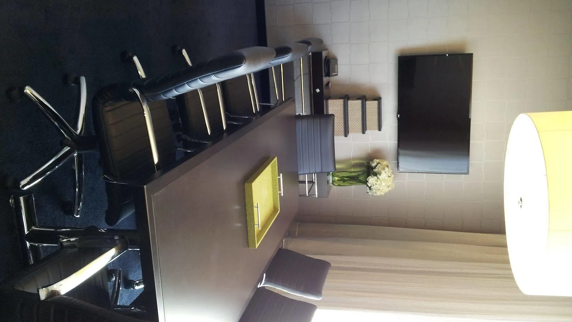 The Hollis Halifax - A Doubletree Suites By Hilton
